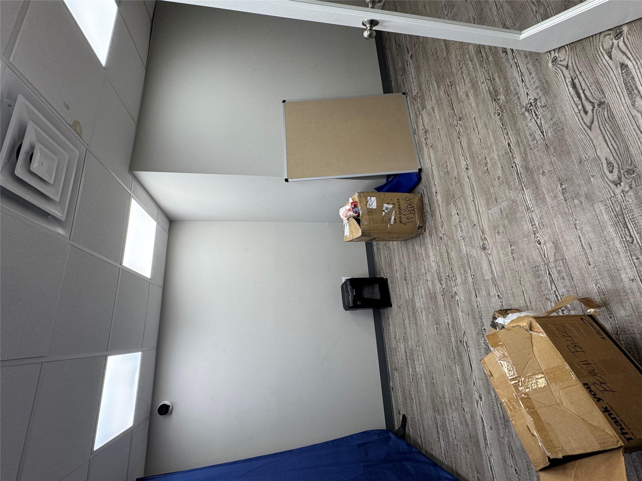 #8 photo, 3843 E Tremont Avenue, ブロンクス区 Bronx , NY 10465