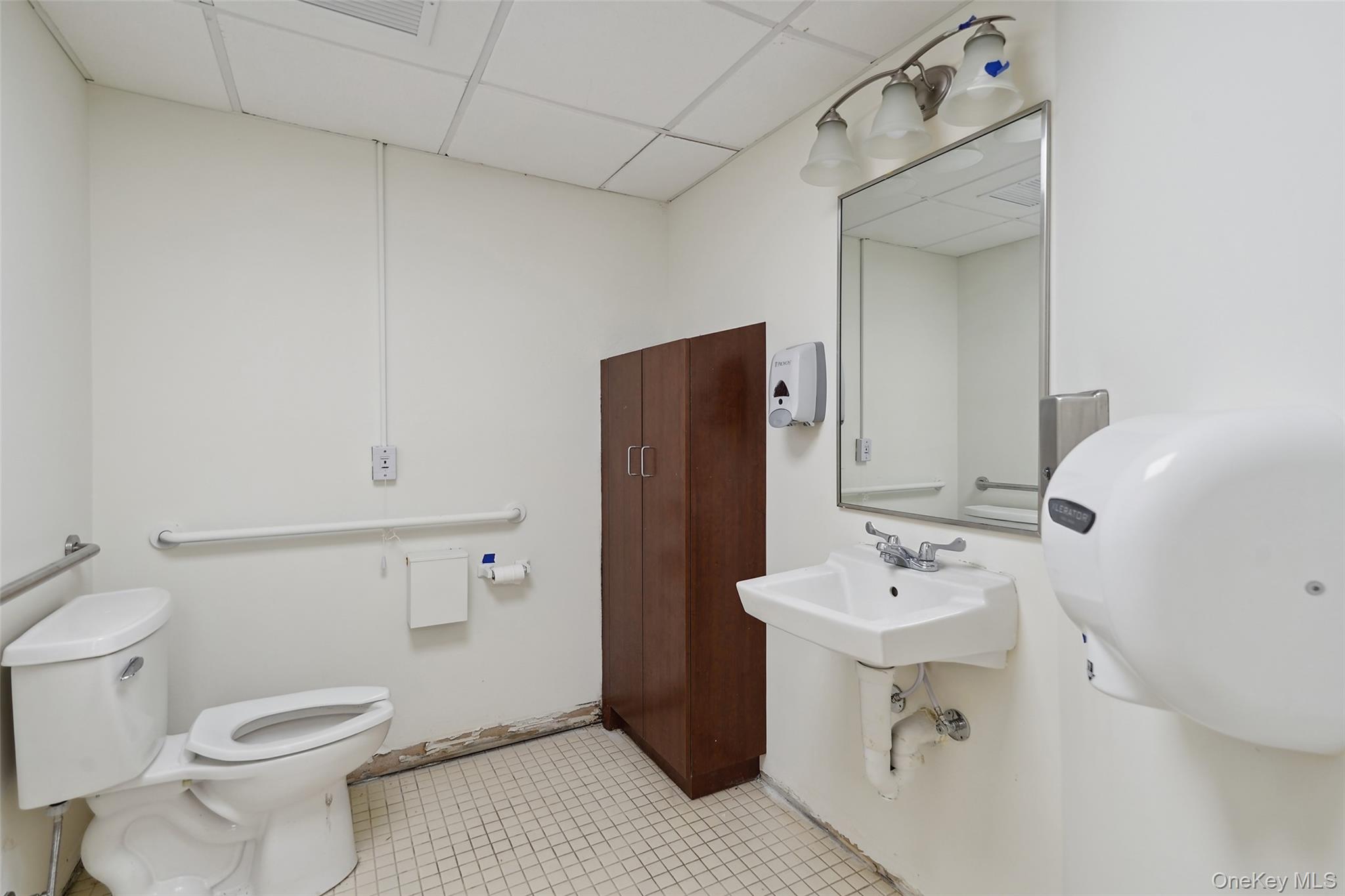 #14 photo, 60 Goldens Bridge Road, Katonah , NY 10536