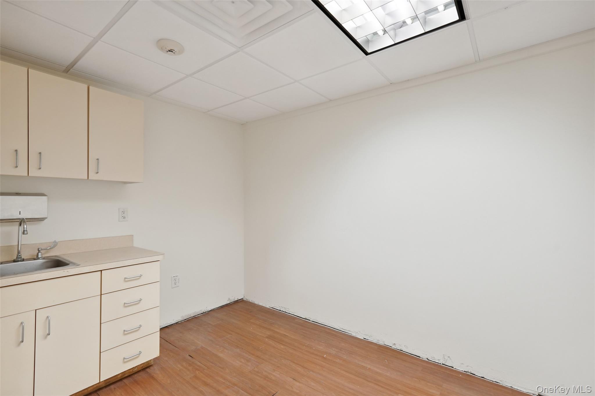 #17 photo, 60 Goldens Bridge Road, Katonah , NY 10536