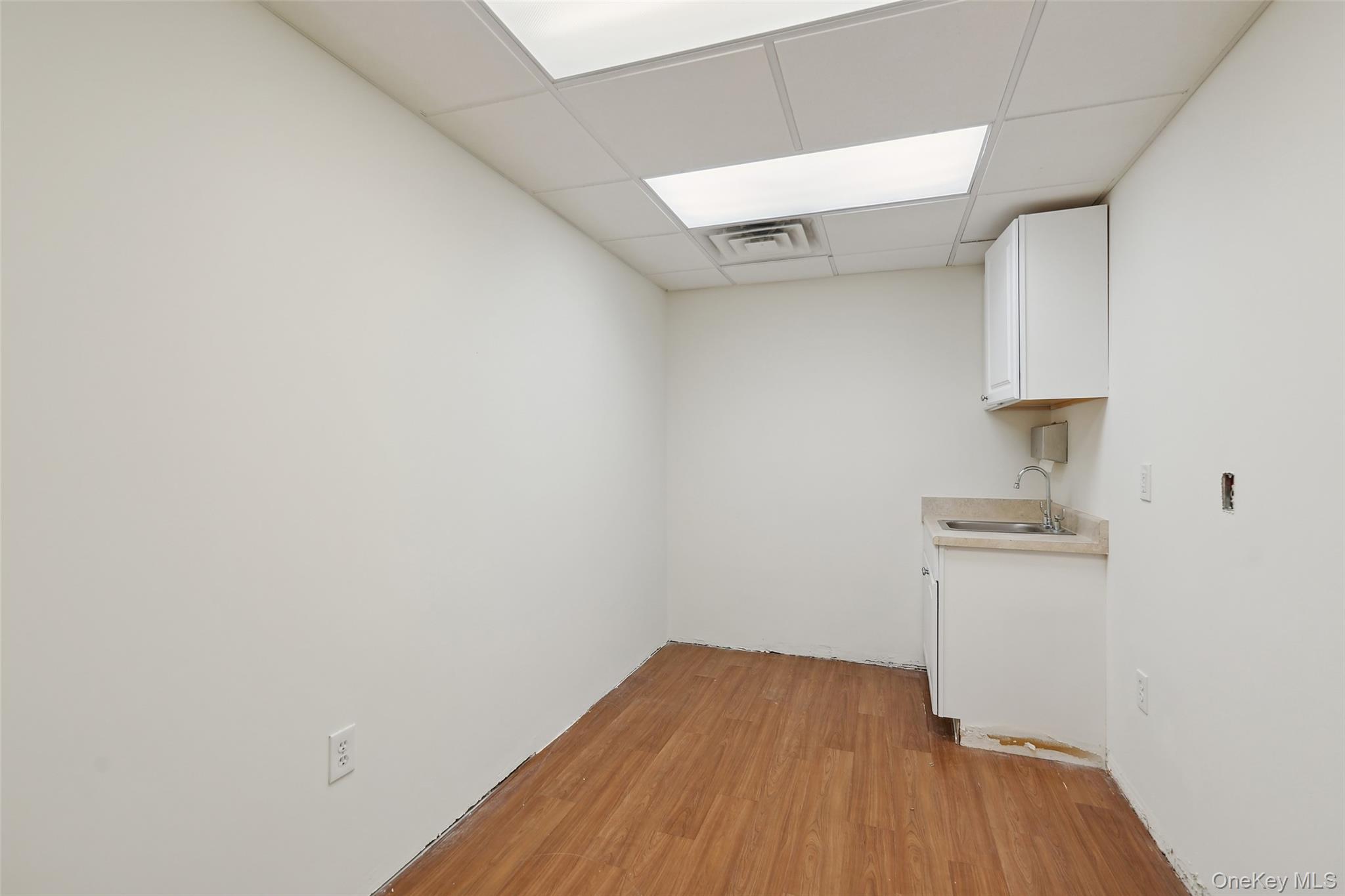 #18 photo, 60 Goldens Bridge Road, Katonah , NY 10536