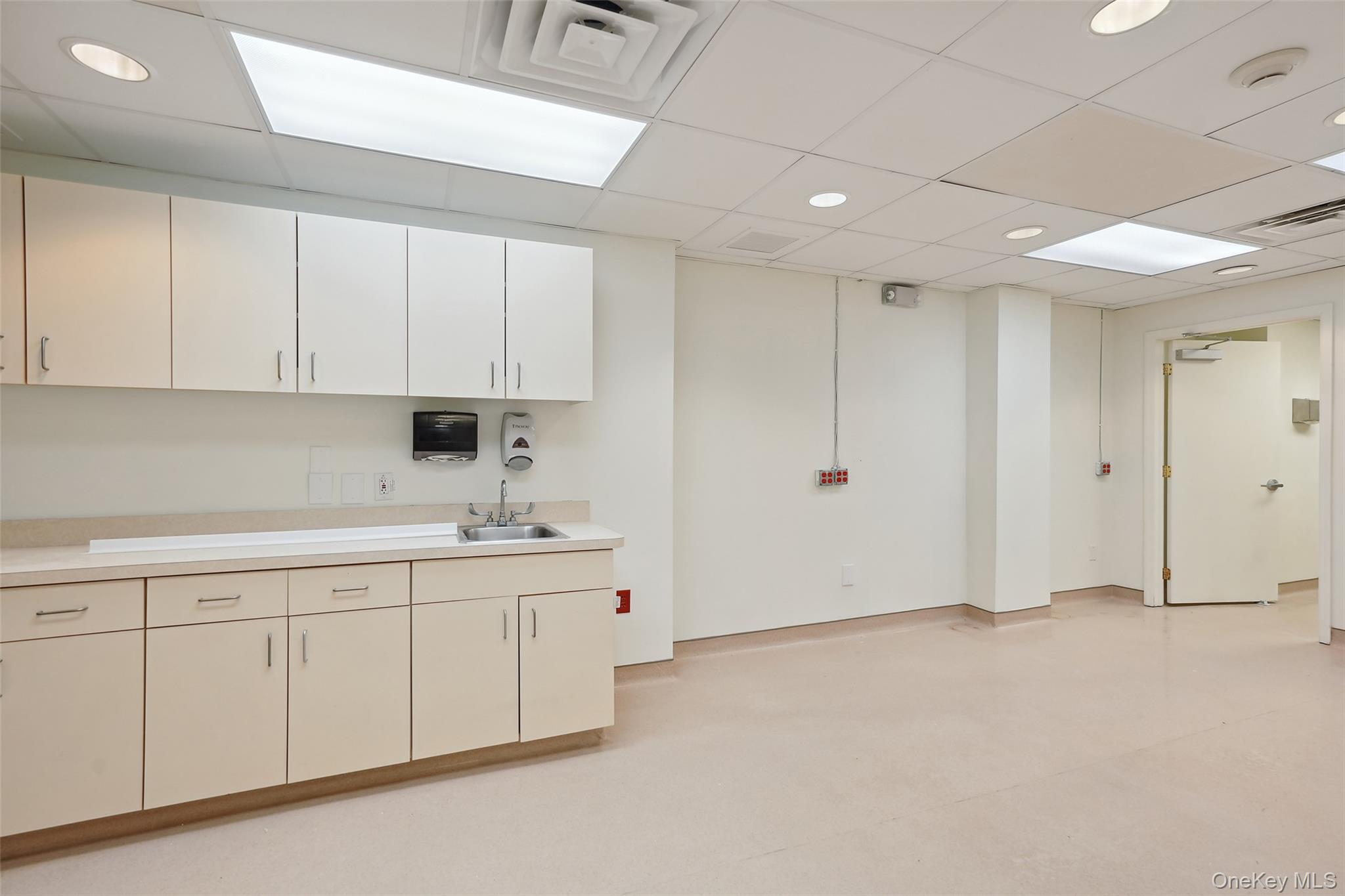 #7 photo, 60 Goldens Bridge Road, Katonah , NY 10536