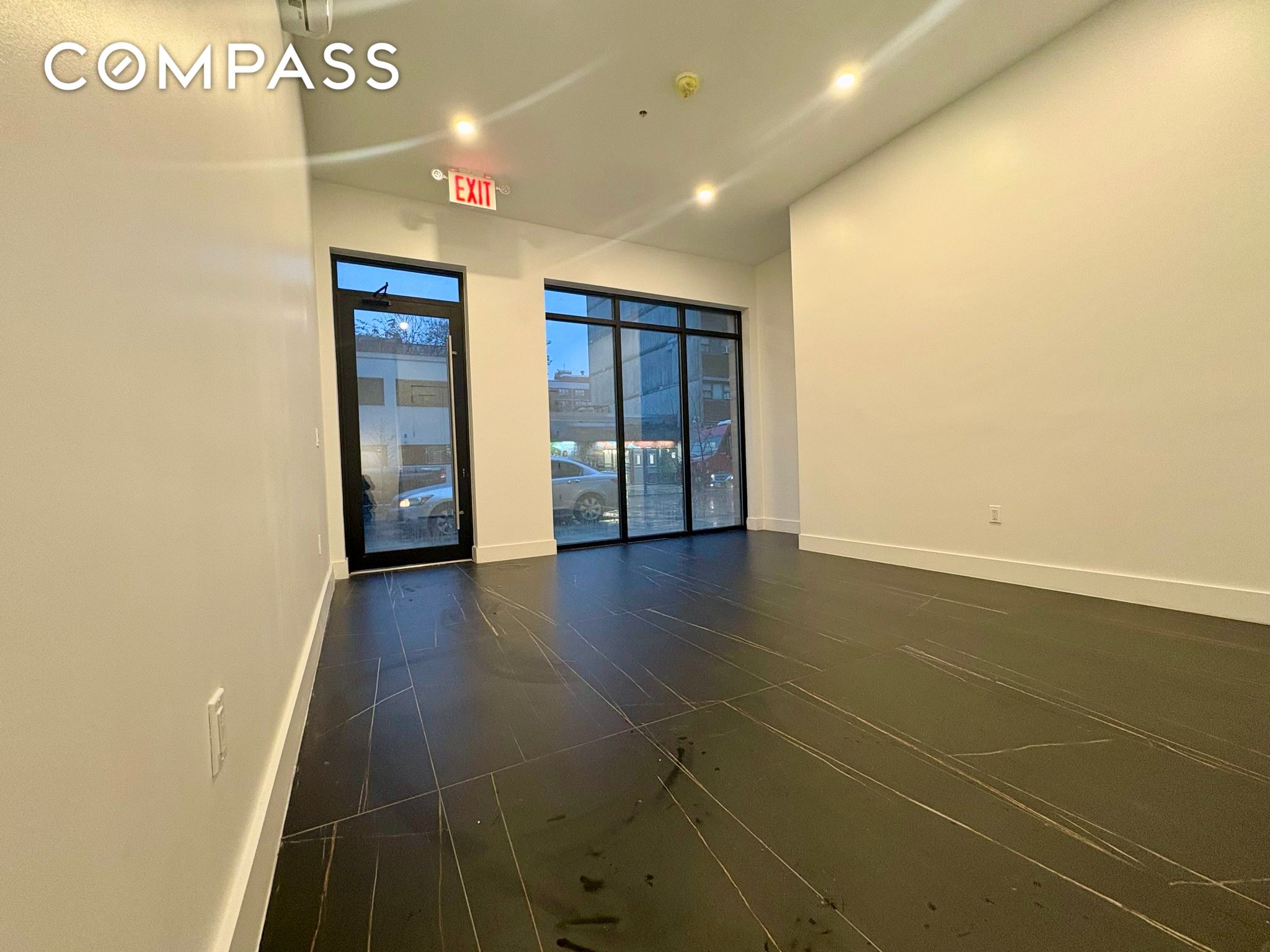 #4 photo, 97 Seigel Street, ブルックリン区 Williamsburg , NY 11206