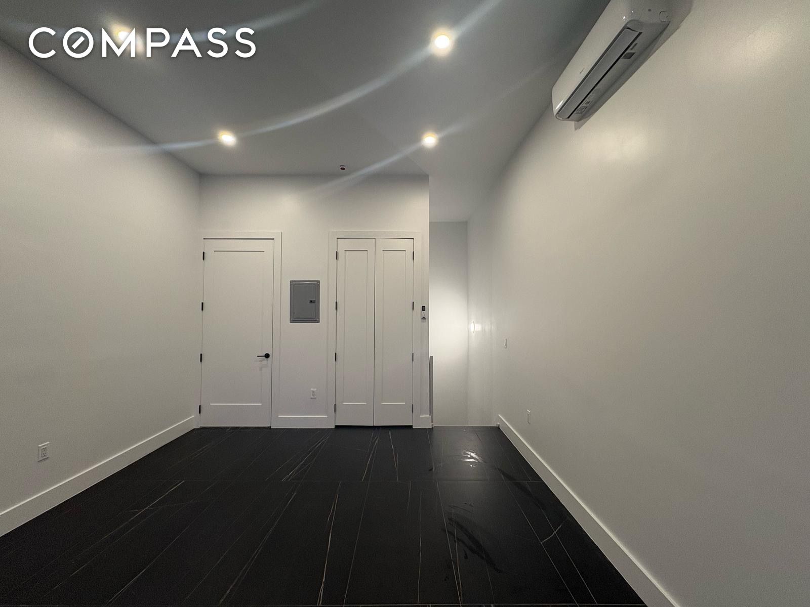 #7 photo, 97 Seigel Street, ブルックリン区 Williamsburg , NY 11206