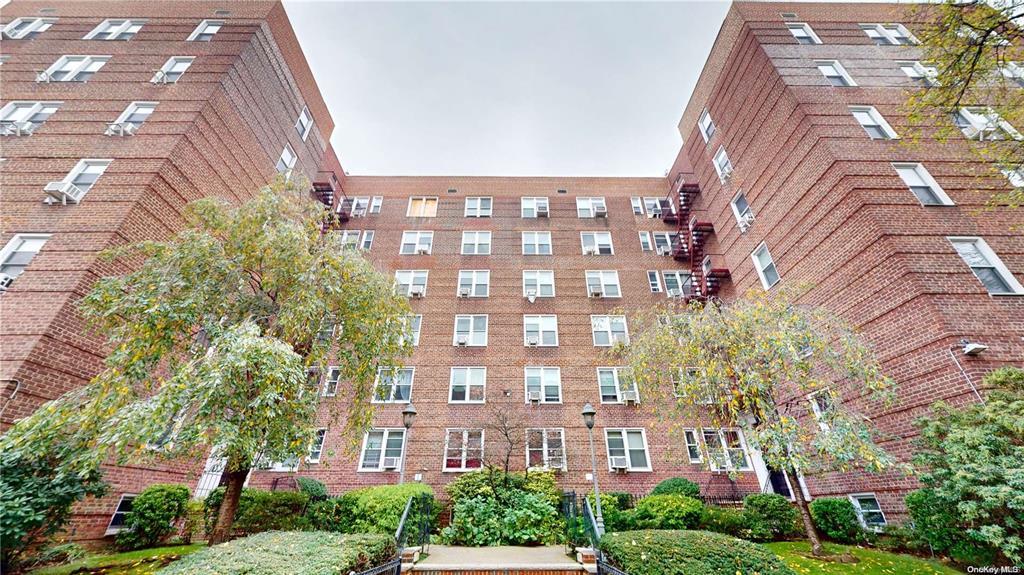 #20 photo, 88-10 35th Avenue, 皇后区 杰克逊高地 Jackson Heights , NY 11372