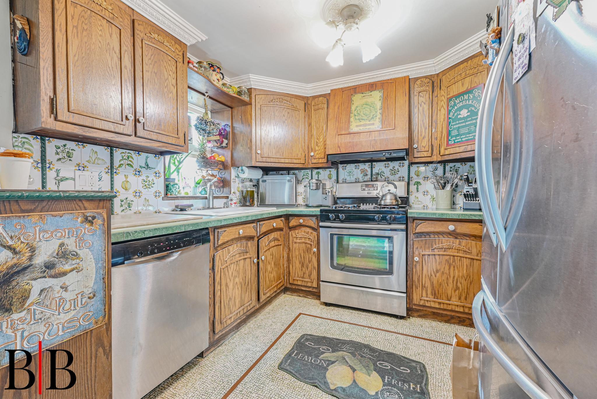 #12 photo, 22 4th Place, Brooklyn , NY 11231