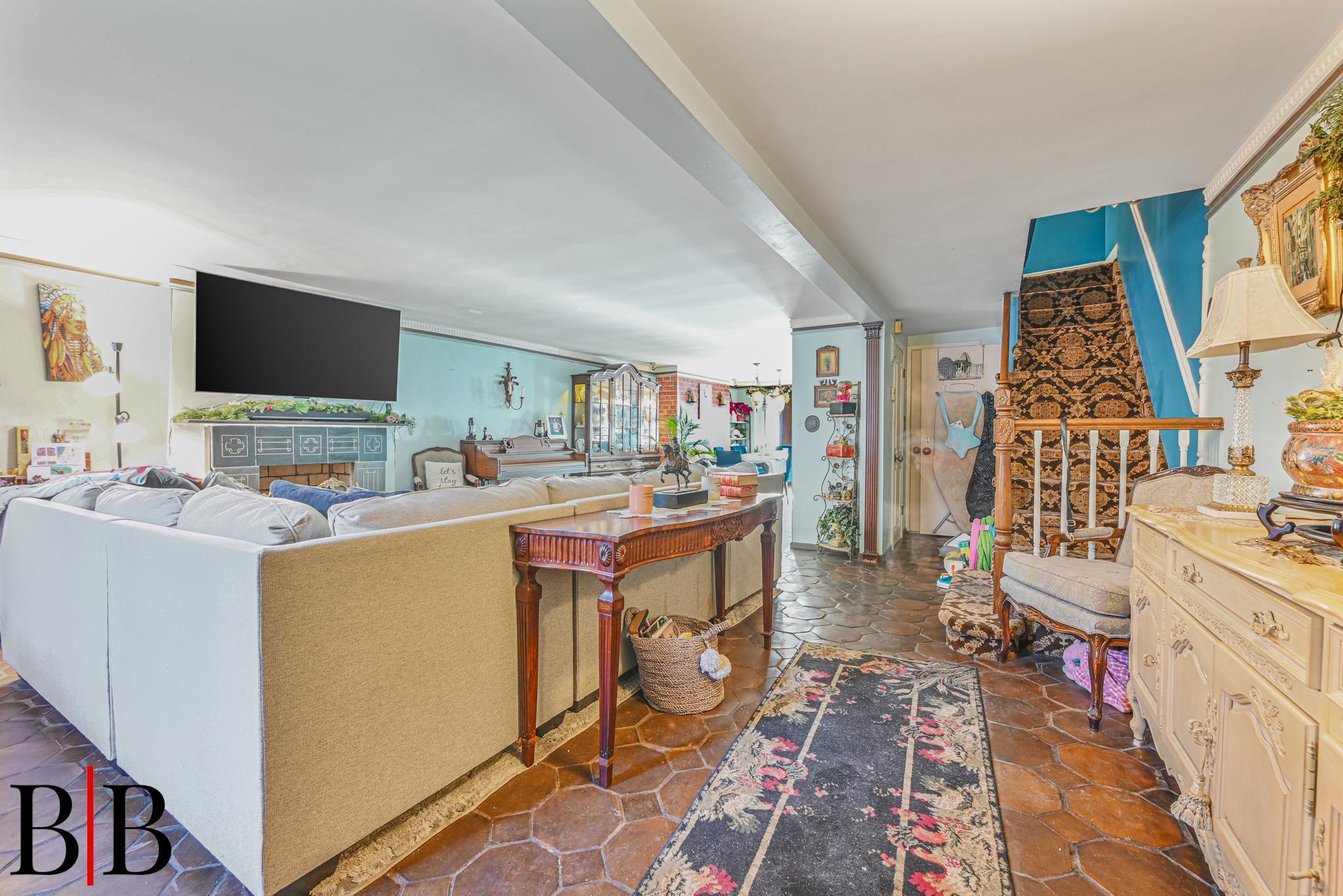 #7 photo, 22 4th Place, Brooklyn , NY 11231