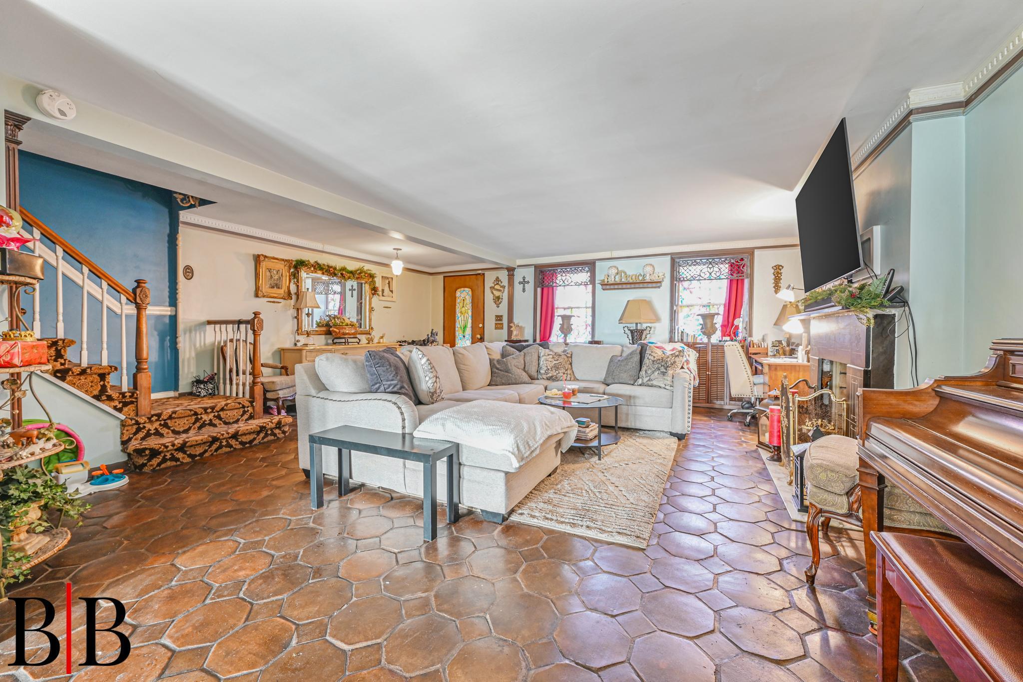 #9 photo, 22 4th Place, Brooklyn , NY 11231