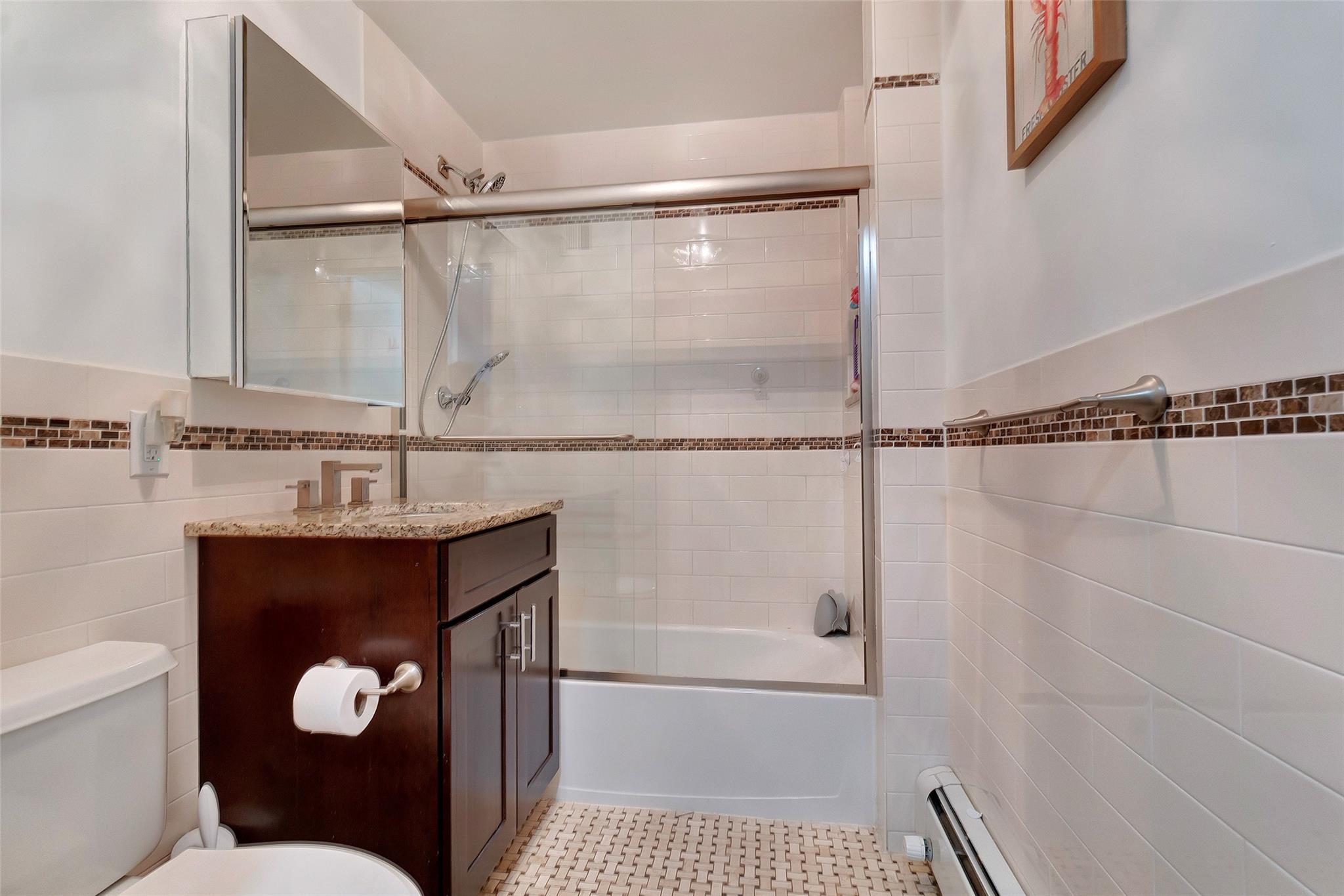 #8 photo, 151 Beach 96th Street, クイーンズ区 Rockaway Beach , NY 11693