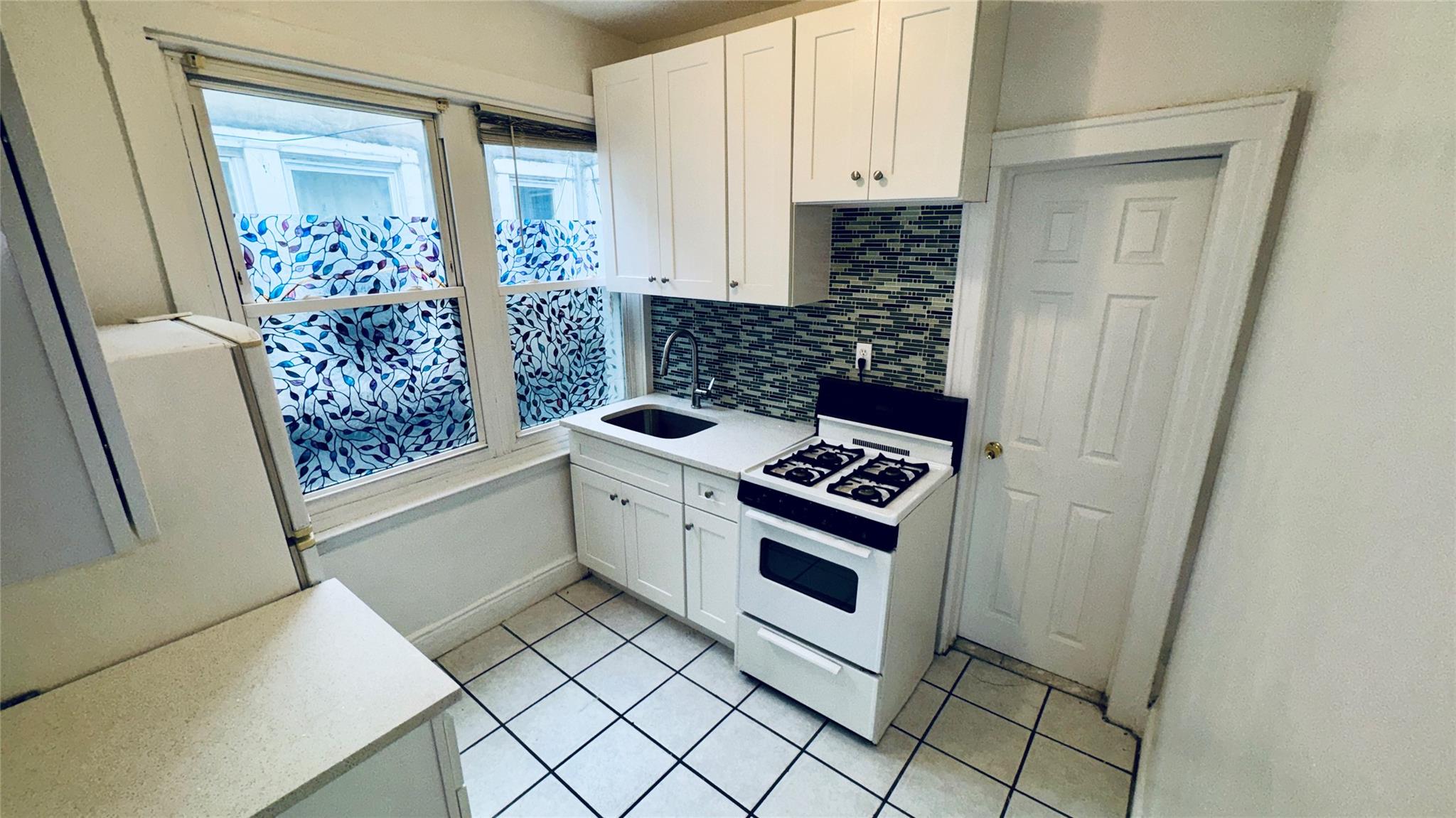 #10 photo, 10634 Sutphin Boulevard, クイーンズ区 Jamaica , NY 11435