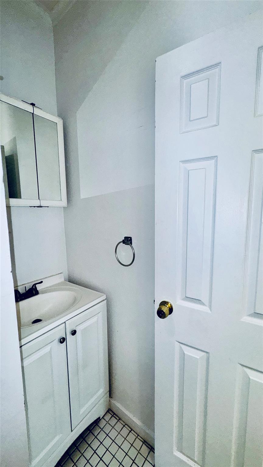 #13 photo, 10634 Sutphin Boulevard, クイーンズ区 Jamaica , NY 11435