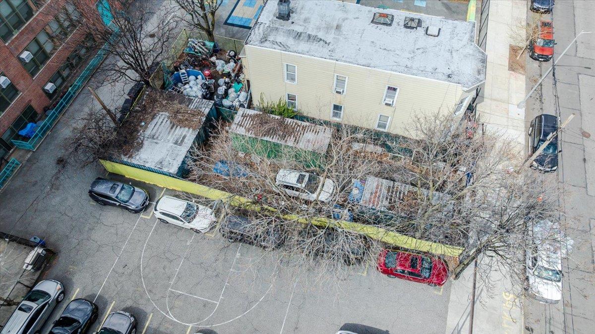 #13 photo, 1667 Hunt Avenue, ブロンクス区 Bronx , NY 10462