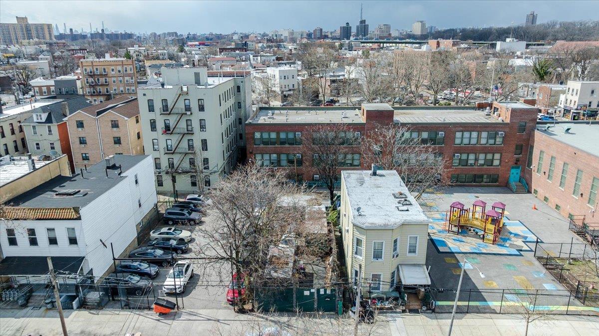 #7 photo, 1667 Hunt Avenue, ブロンクス区 Bronx , NY 10462