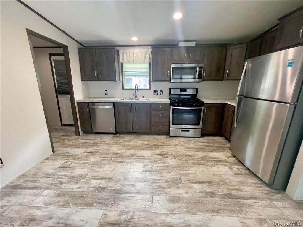 #15 photo, 18 Shore Lane, Burlingham , NY 12722