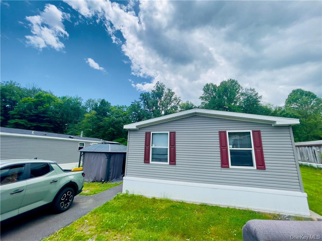 #9 photo, 18 Shore Lane, Burlingham , NY 12722