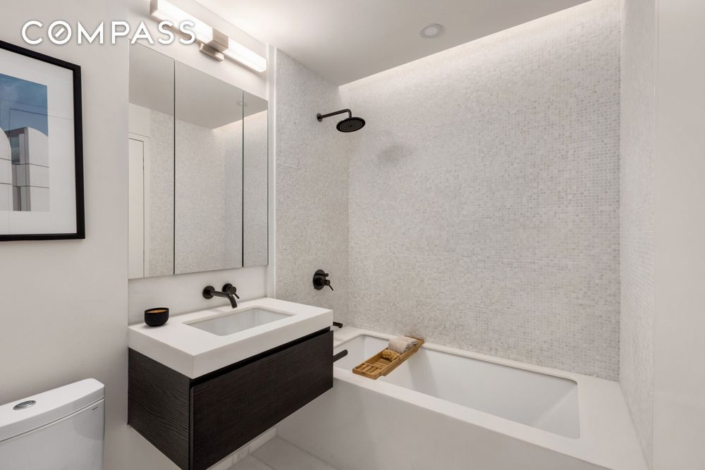 #13 photo, 66 Clinton Street, Lower East Side , NY 10002