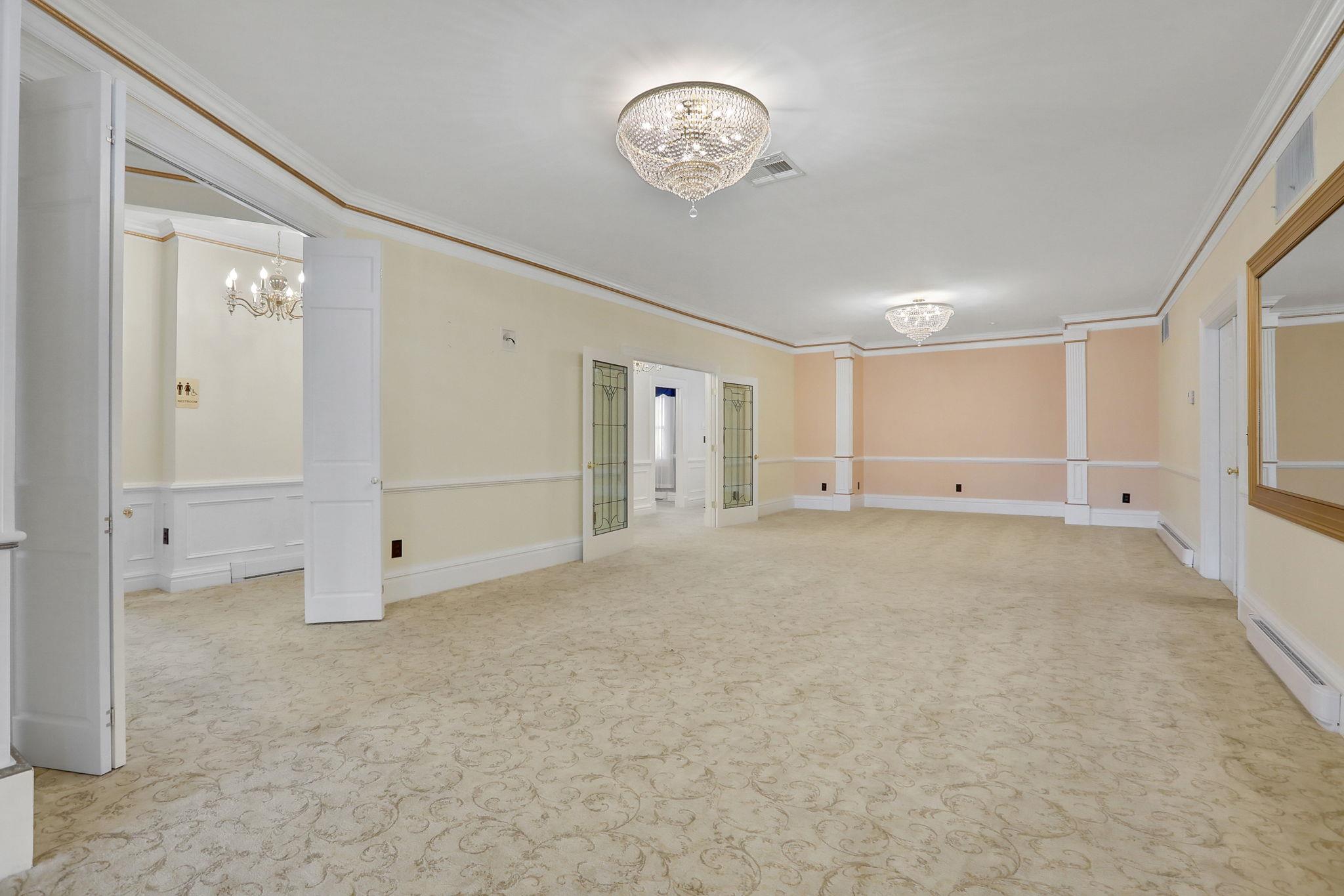 #10 photo, 411 Albany Avenue, Kingston , NY 12401