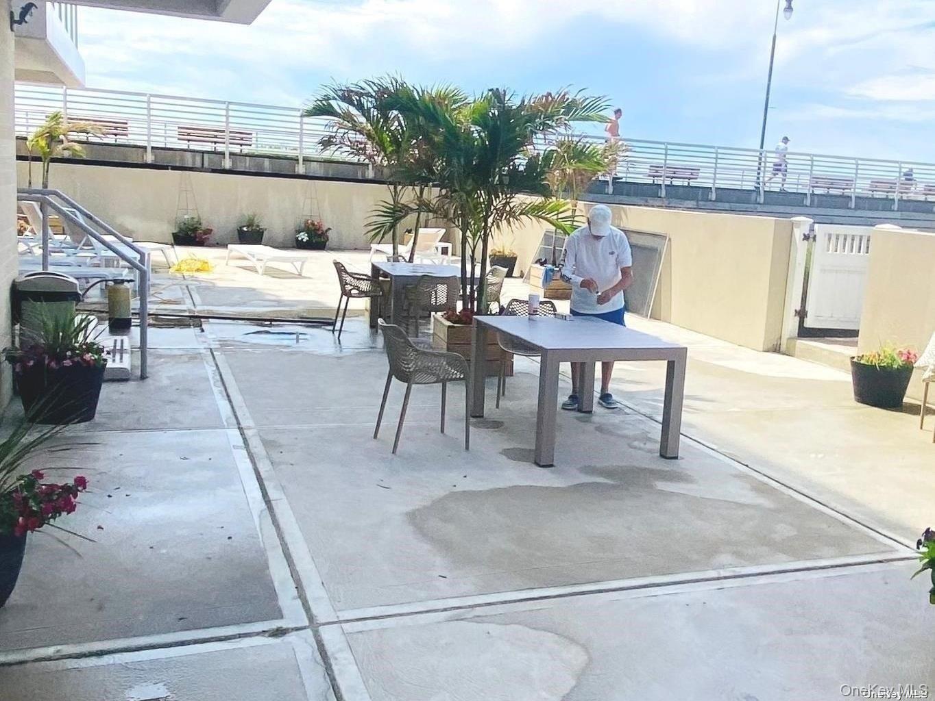 #19 photo, 170 W Broadway, ナッソー郡 Long Beach , NY 11561