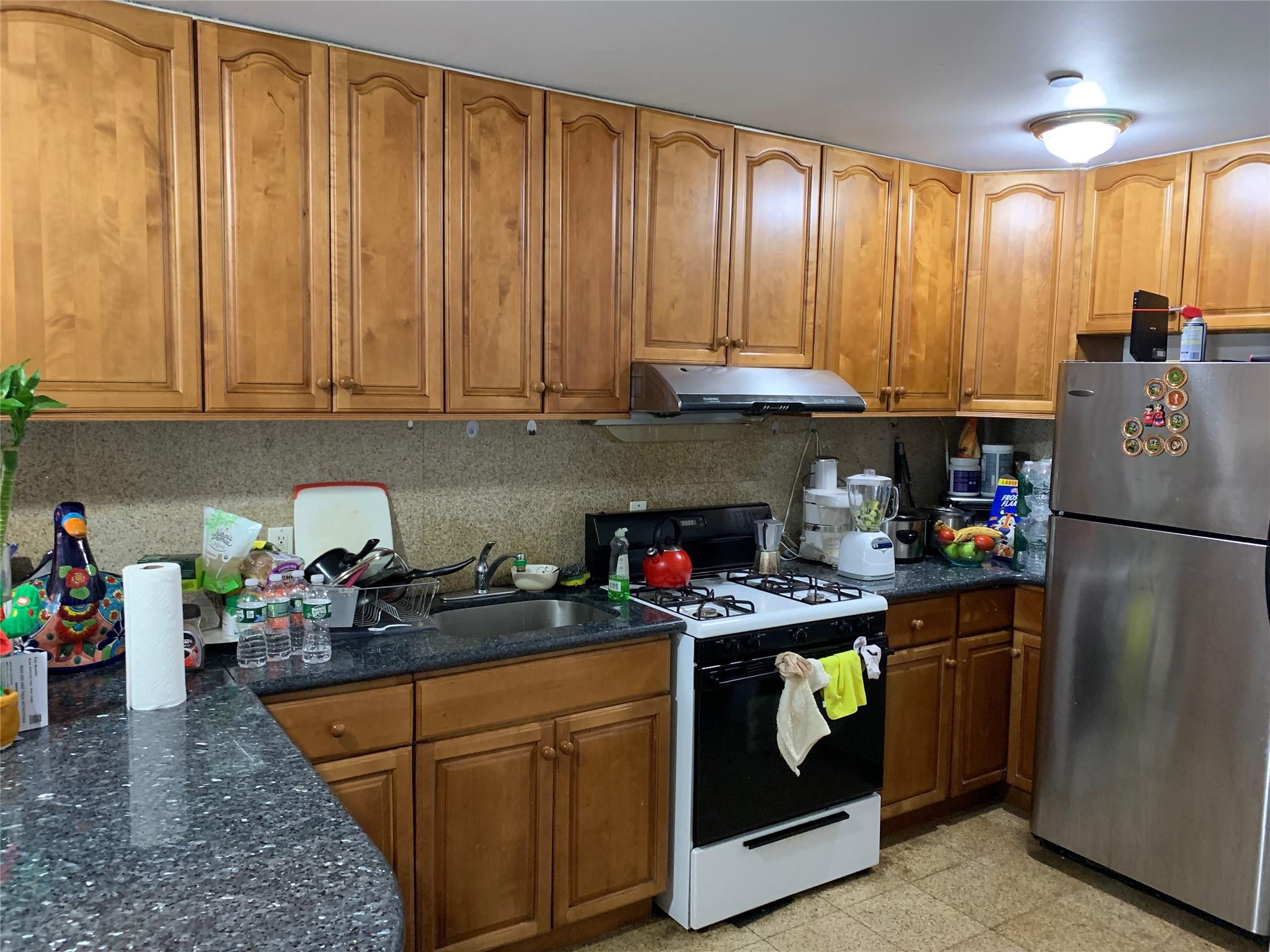 #4 photo, 31-22 union Street, Flushing , NY 11354