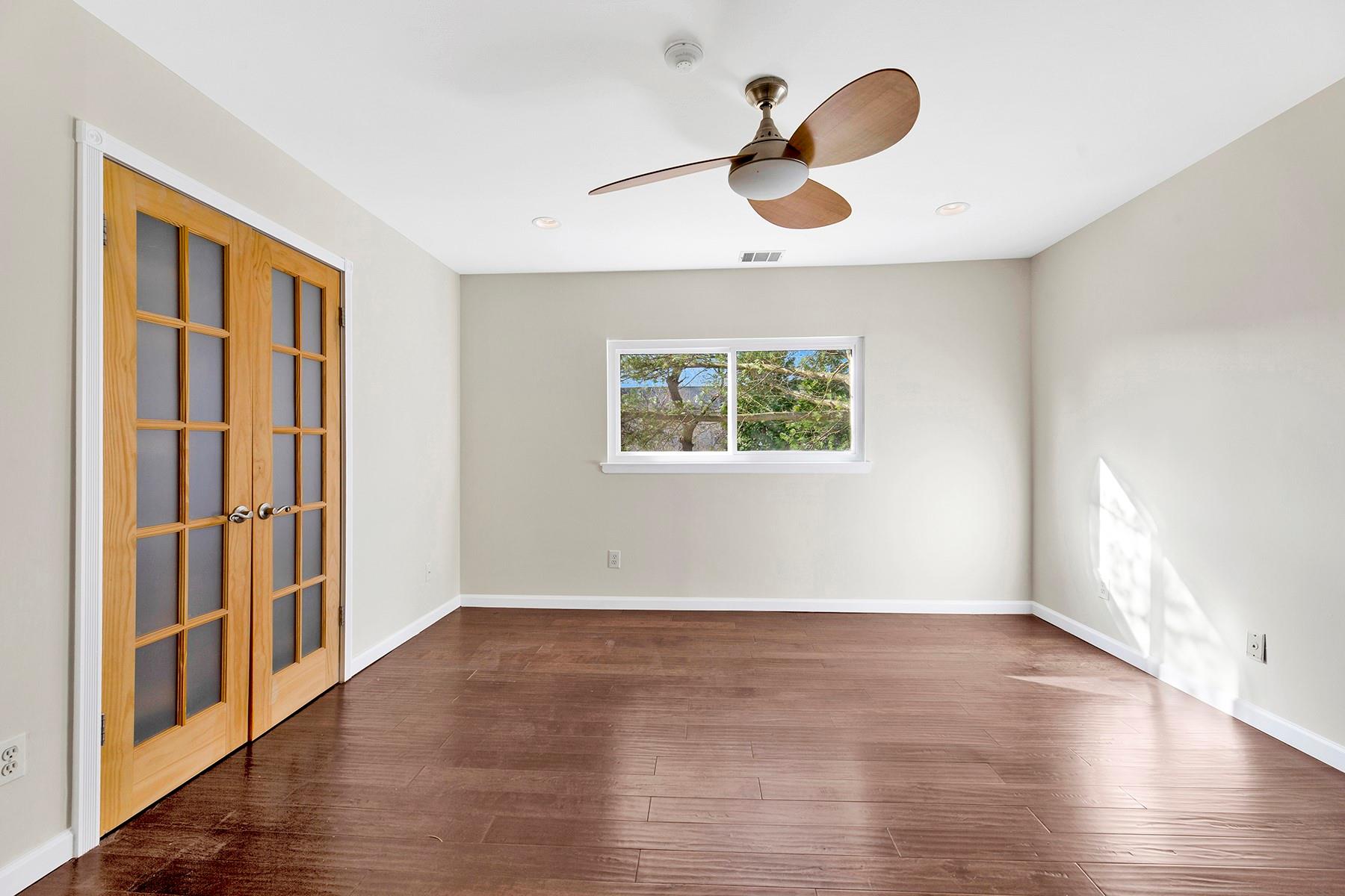 #13 photo, 38 Point Circle South, Coram , NY 11727