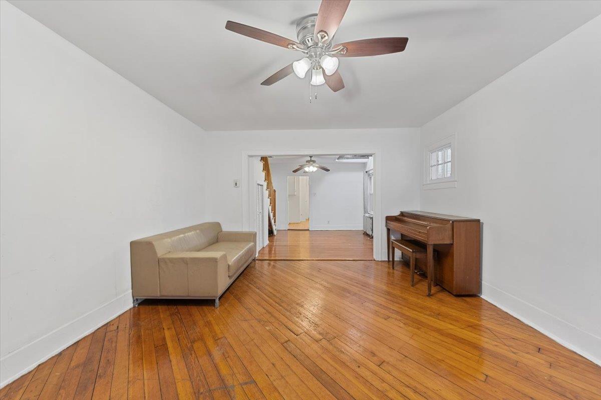 #3 photo, 3372 Fort Independence Street, ブロンクス区 Bronx , NY 10463