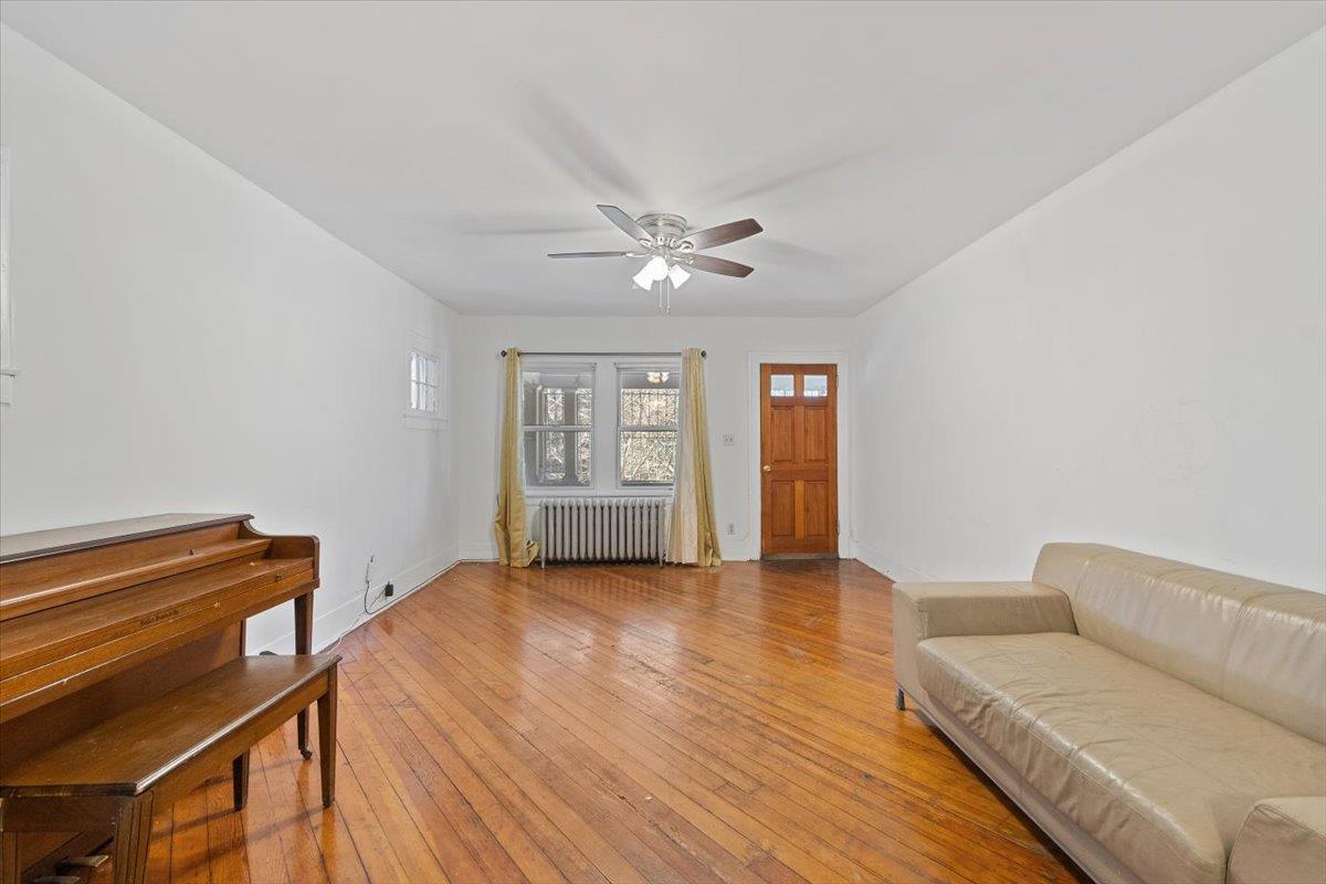 #4 photo, 3372 Fort Independence Street, ブロンクス区 Bronx , NY 10463