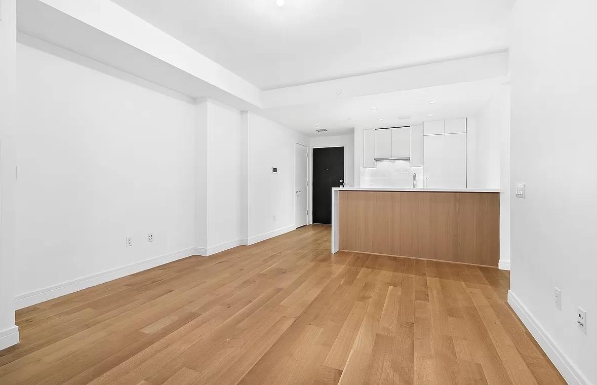 #5 photo, 230 E 20TH Street, マンハッタン Gramercy Park , NY 10003