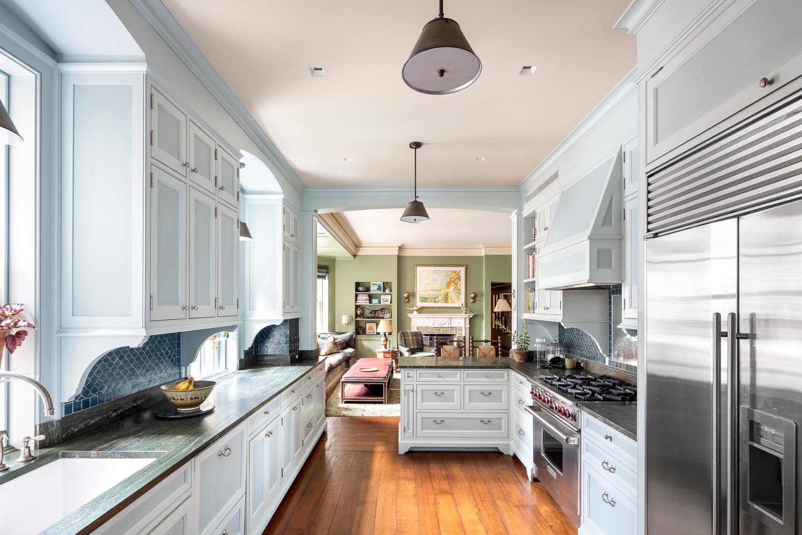 #13 photo, 41 CENTRAL Park W, マンハッタン Lincoln Square , NY 10023