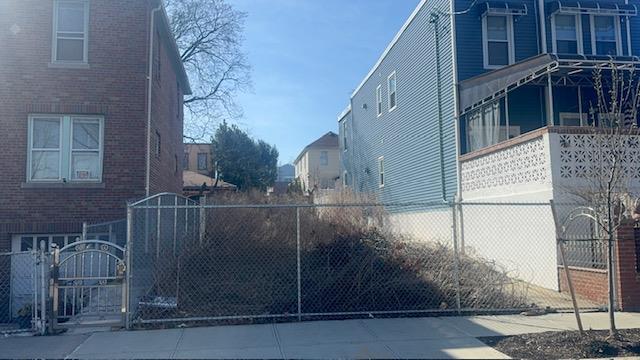 #5 photo, 2162 Story Avenue, Бронкс ‖ Bronx , NY 10473