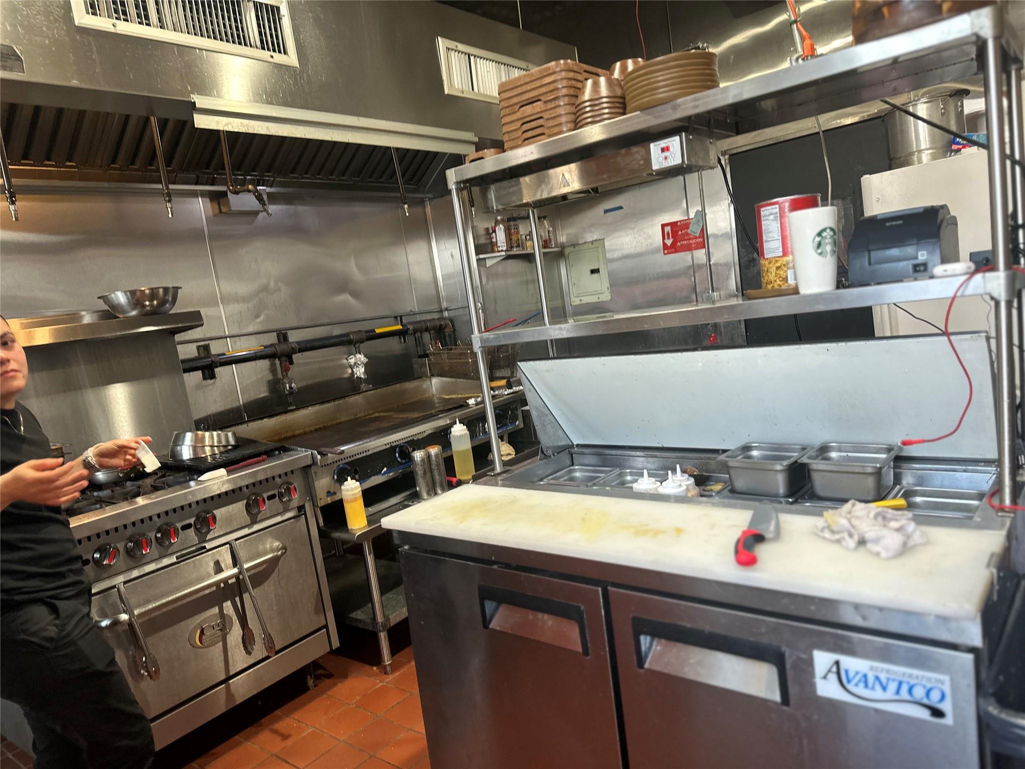 #5 photo, 88-11 31st Avenue, クイーンズ区 East Elmhurst , NY 11369