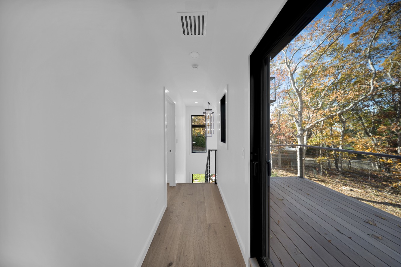 #18 photo, 78 Walker Ave, Sag Harbor , NY 11963