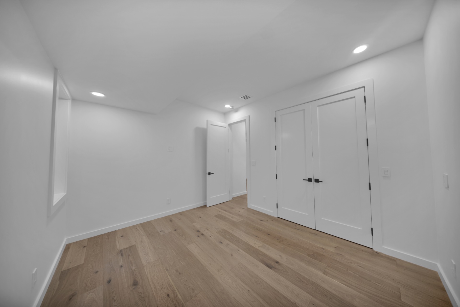 #28 photo, 78 Walker Ave, Sag Harbor , NY 11963