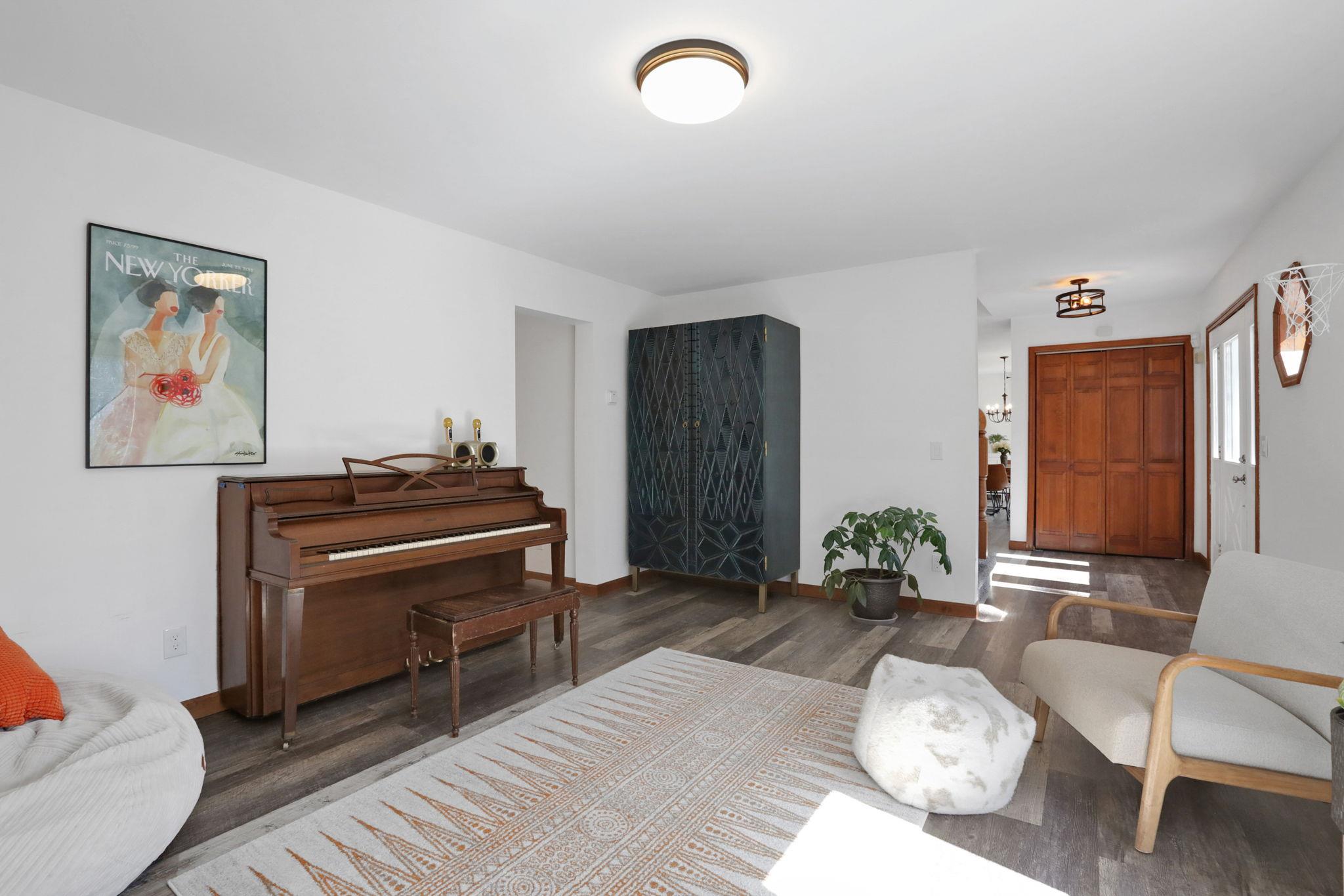 #10 photo, 2 Durmo Road, New Paltz , NY 12561