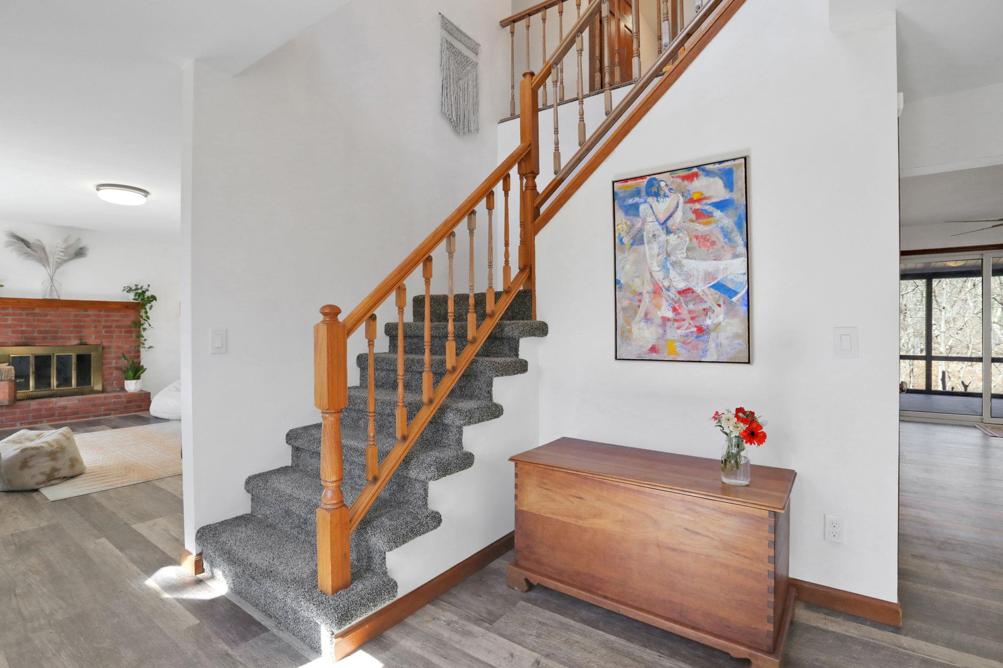 #11 photo, 2 Durmo Road, New Paltz , NY 12561