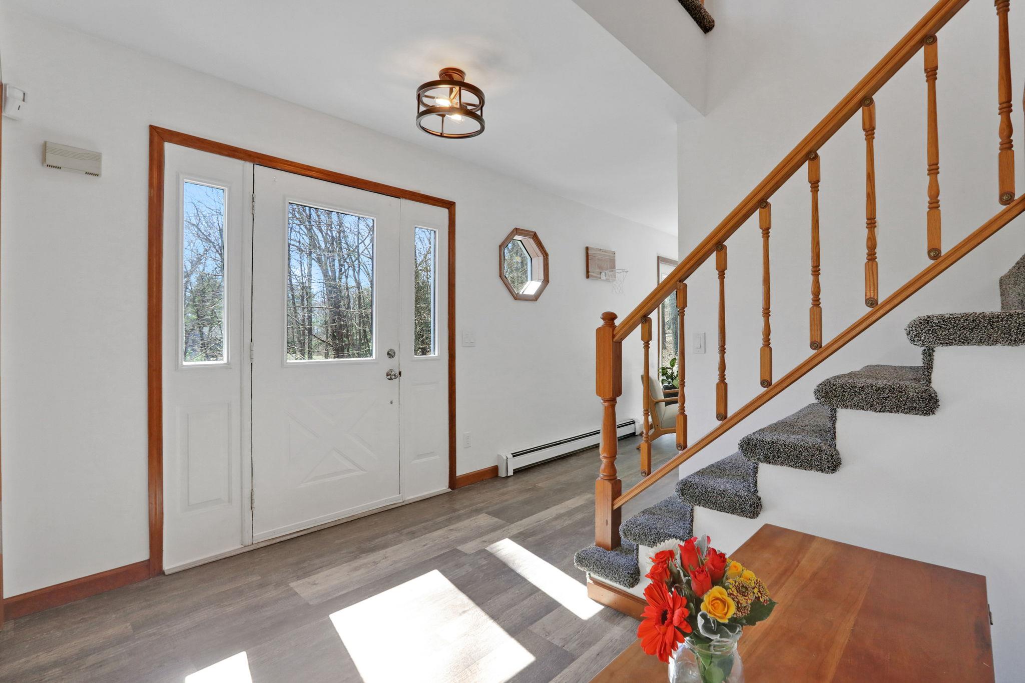 #13 photo, 2 Durmo Road, New Paltz , NY 12561