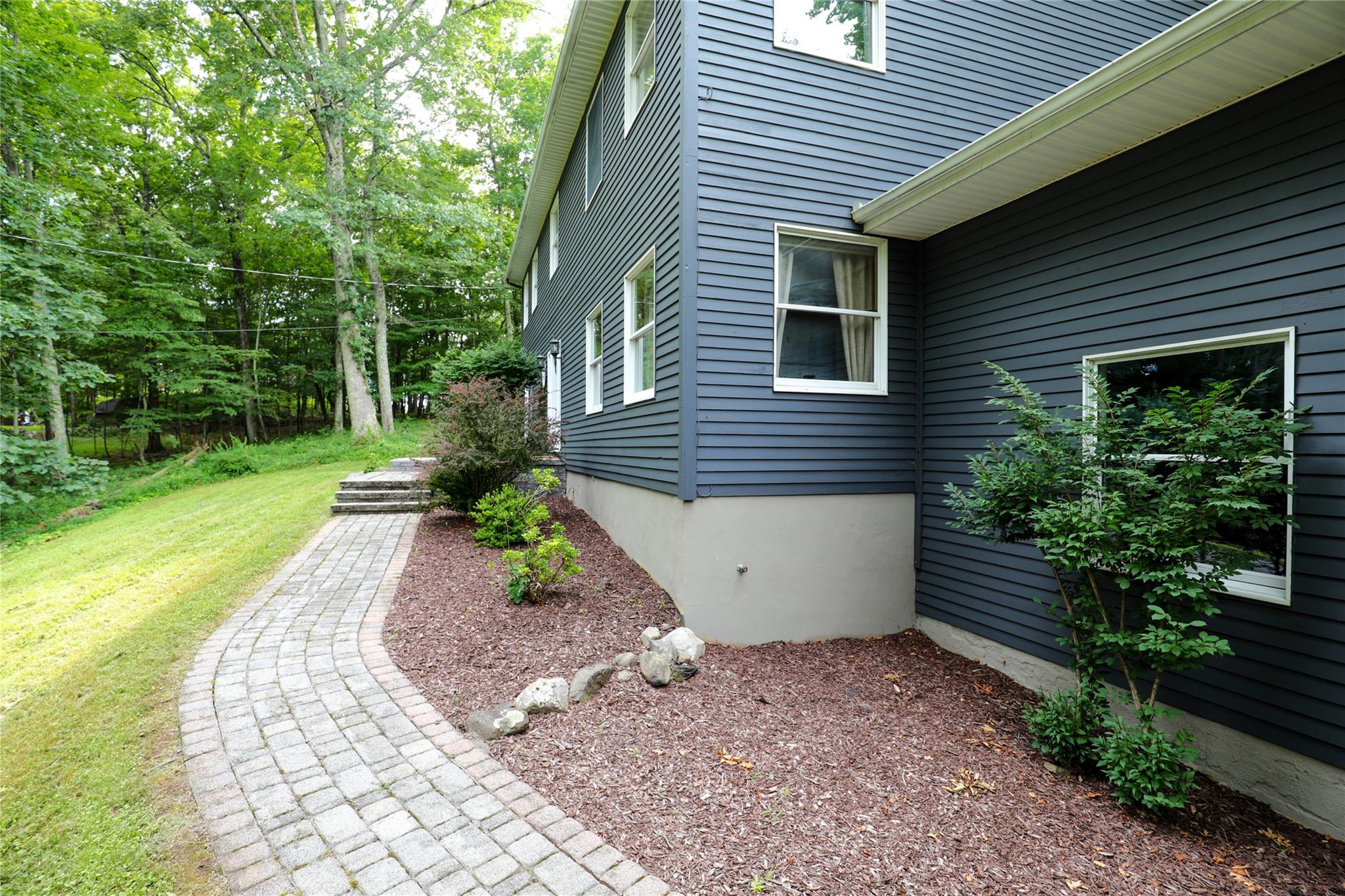 #2 photo, 2 Durmo Road, New Paltz , NY 12561