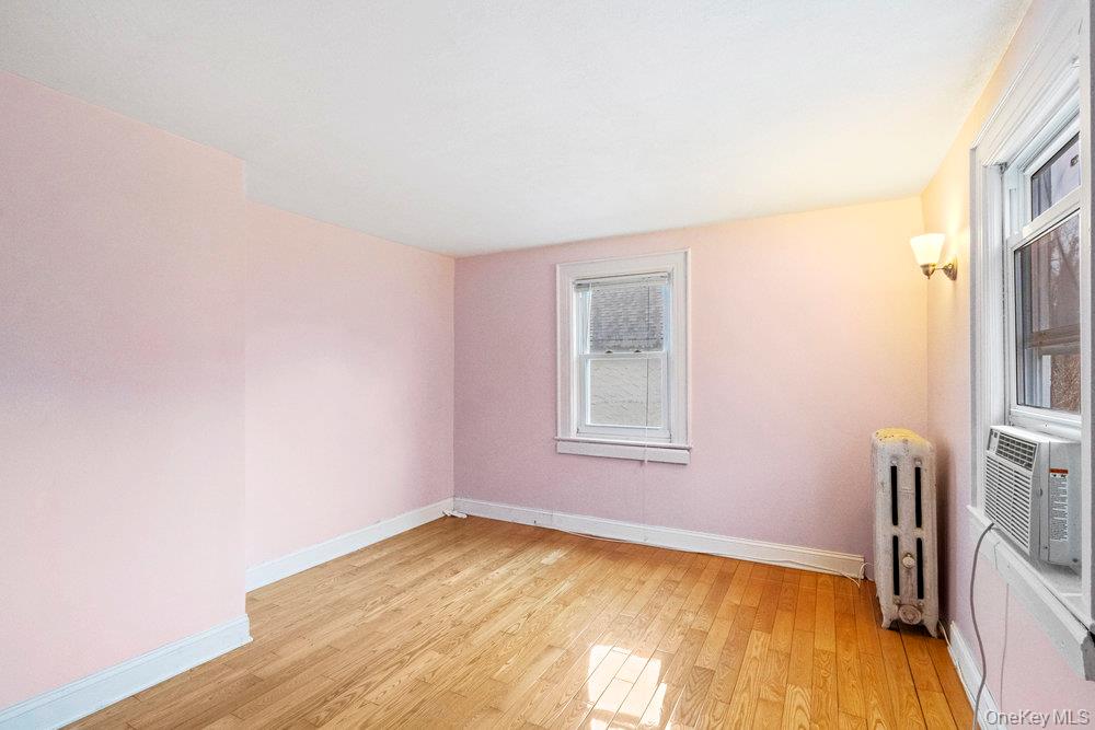 #16 photo, 43 Van Nostrand Avenue, ナッソー郡 Great Neck , NY 11024