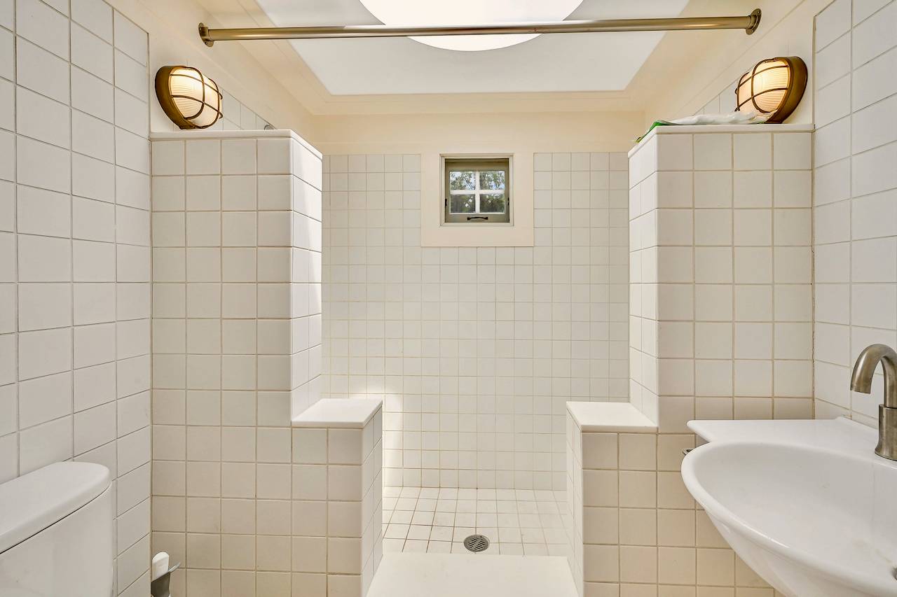 #24 photo, 64 North Cartwright, サフォーク郡 Shelter Island , NY 11964