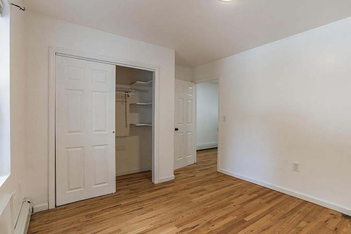 #7 photo, 2655 Briggs Avenue, Bronx , NY 10458