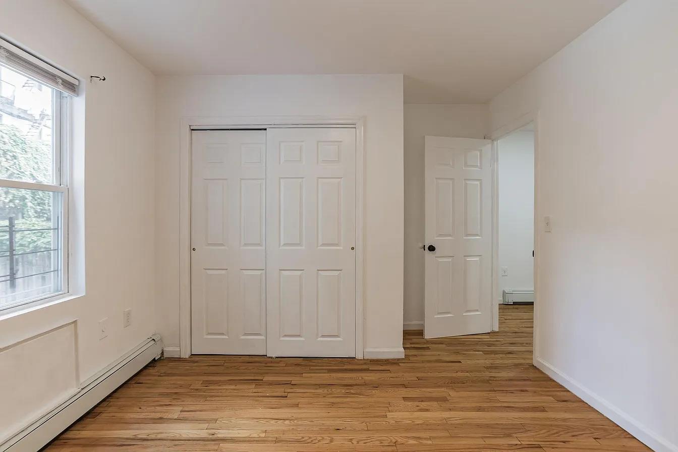 #8 photo, 2655 Briggs Avenue, Bronx , NY 10458