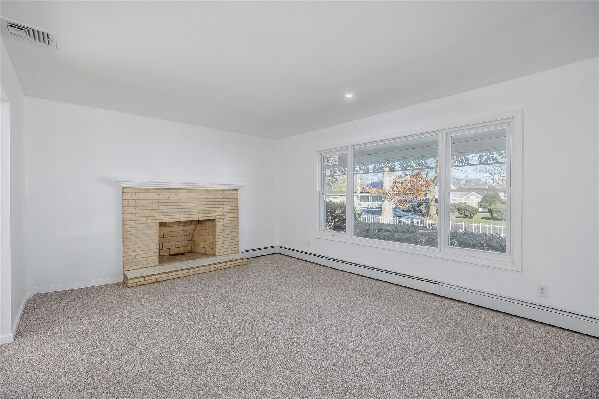 #5 photo, 340 Westchester Avenue, サフォーク郡 West Babylon , NY 11704