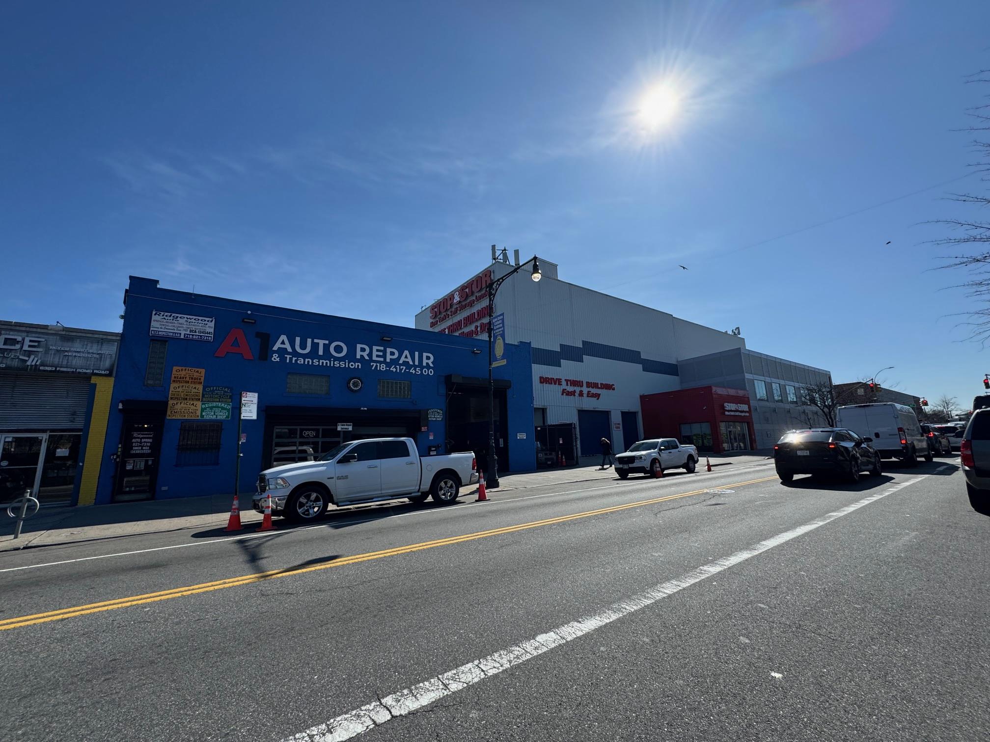 #11 photo, 63-07 Fresh Pond Road, クイーンズ区 Ridgewood , NY 11385