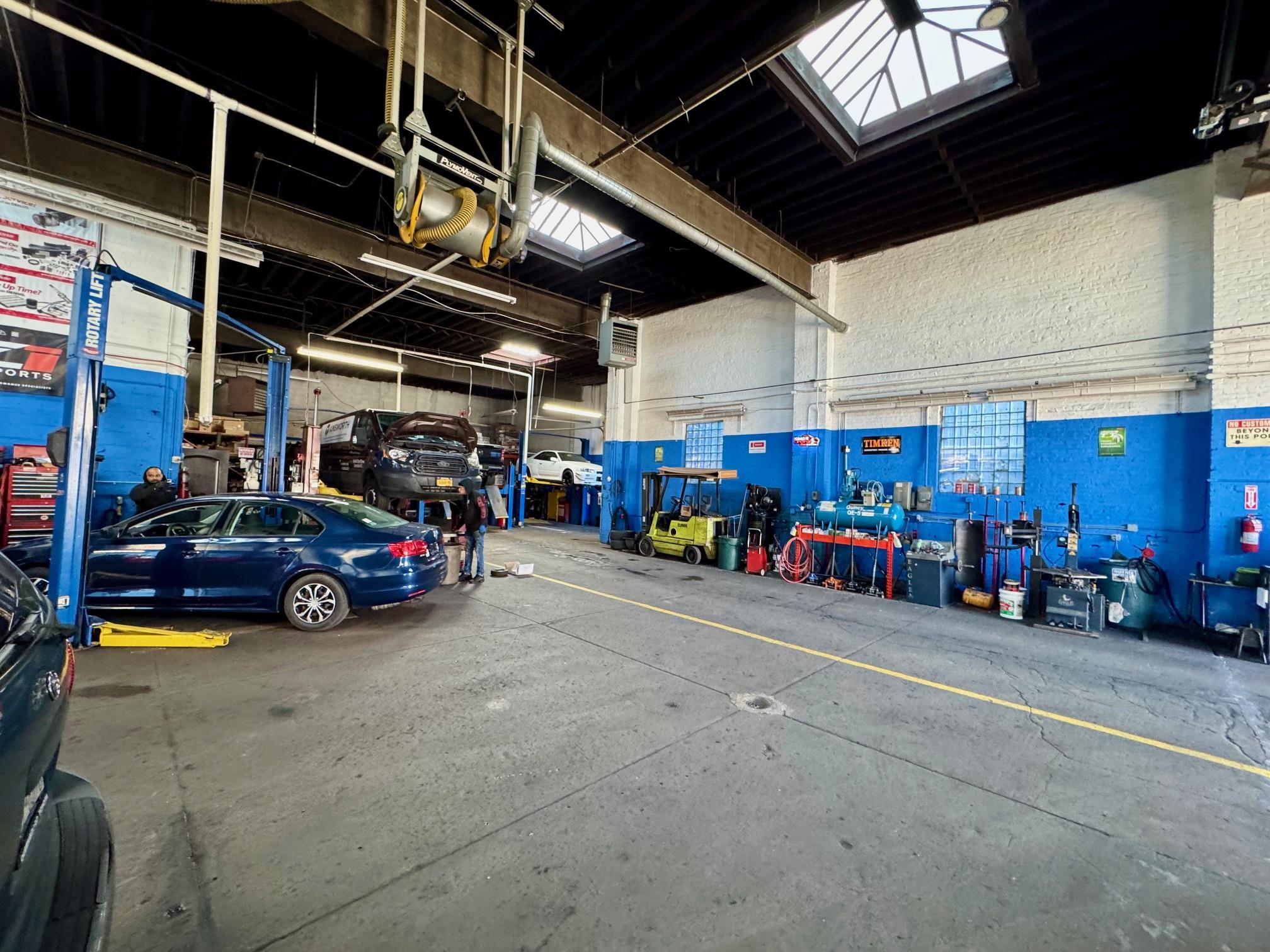 #6 photo, 63-07 Fresh Pond Road, クイーンズ区 Ridgewood , NY 11385