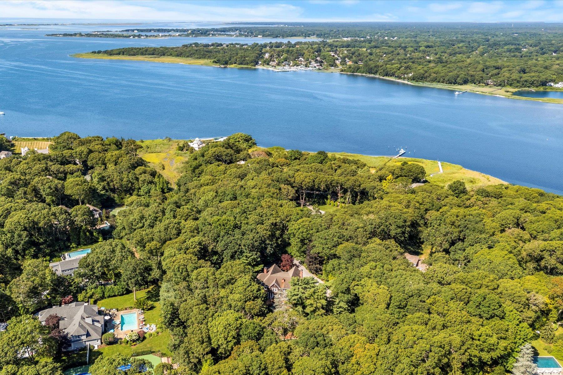 #4 photo, 53 Cedar Lane, サフォーク郡 Remsenburg , NY 11960