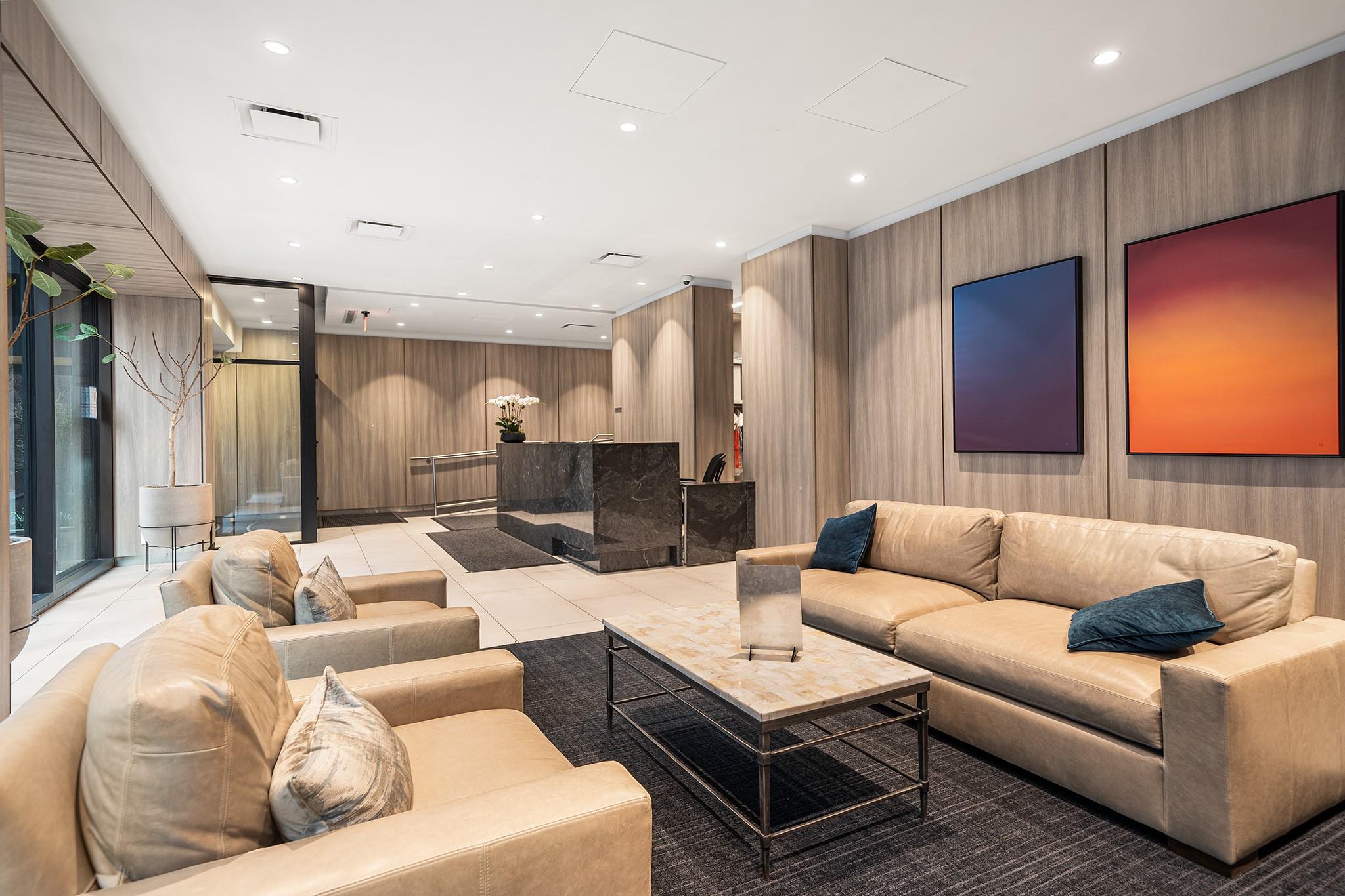 #16 photo, 305 E 40th Street, マンハッタン New York (Manhattan) , NY 10016