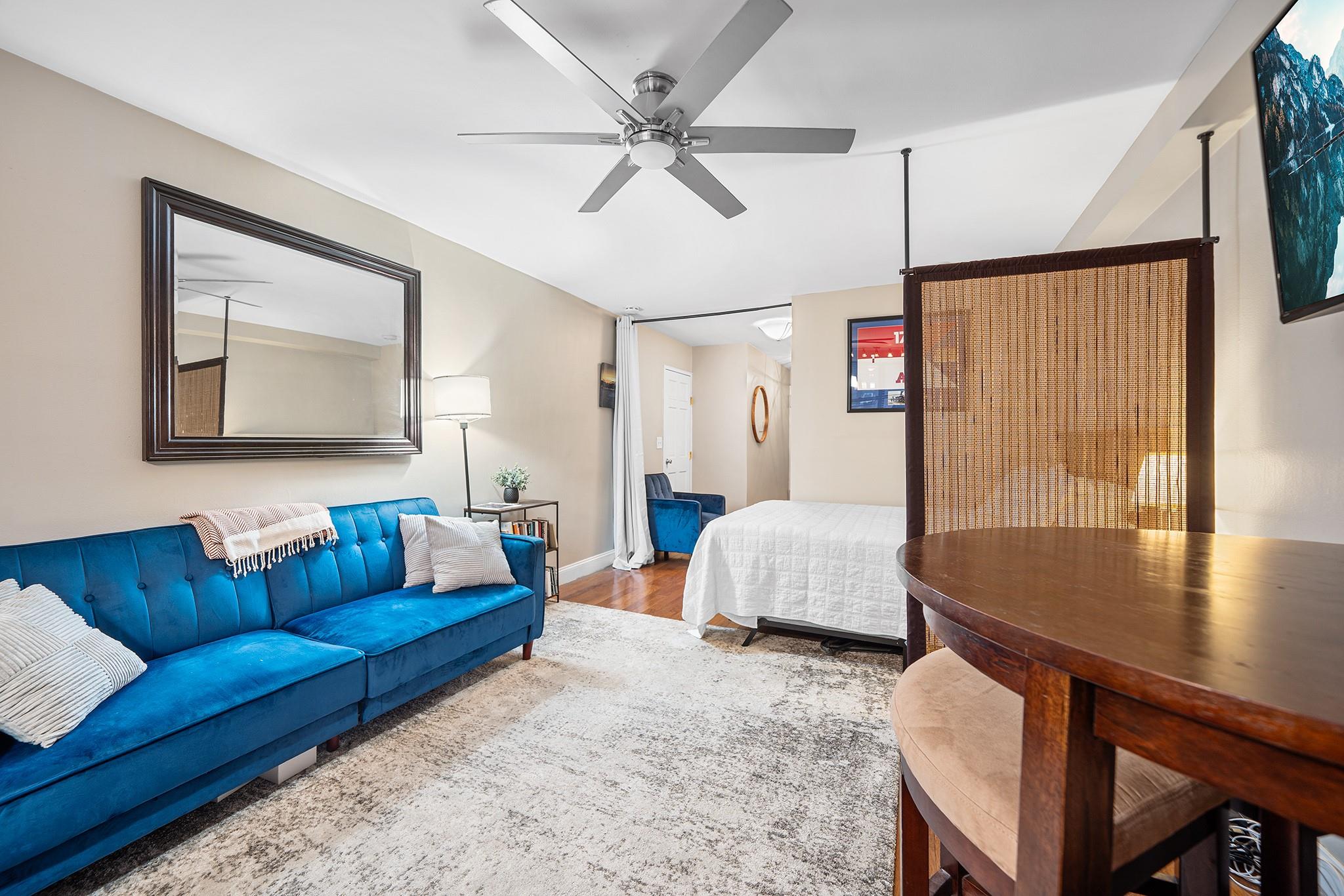 #4 photo, 305 E 40th Street, マンハッタン New York (Manhattan) , NY 10016