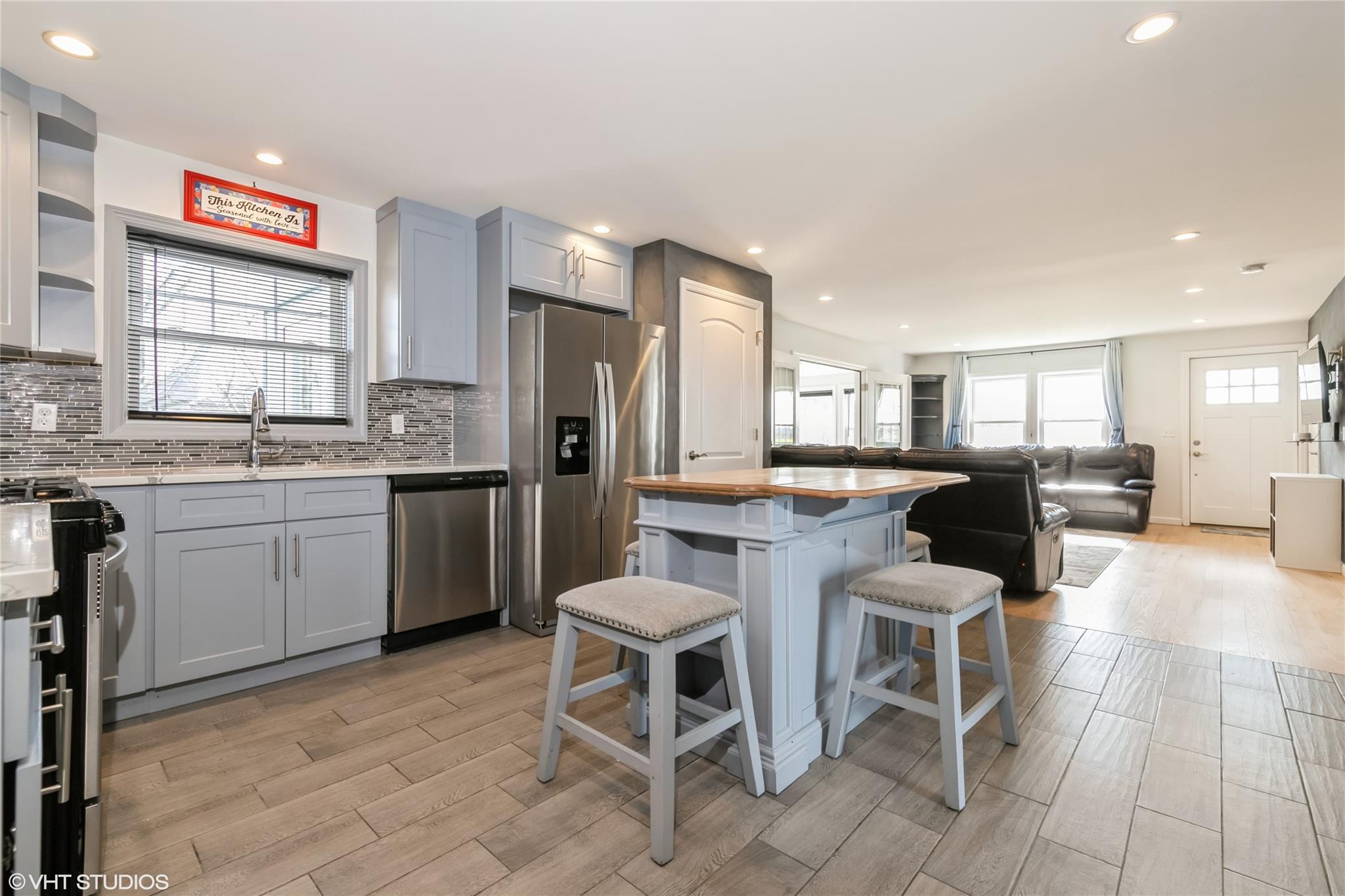 #11 photo, 4100 Youngs Avenue, 東長島 Southold , NY 11971