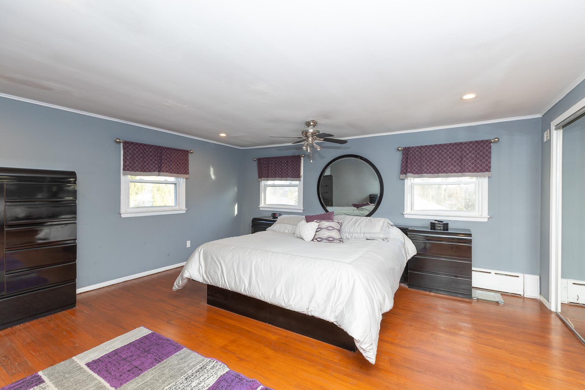 #16 photo, 84 Riverside Avenue, サフォーク郡 Mastic Beach , NY 11951