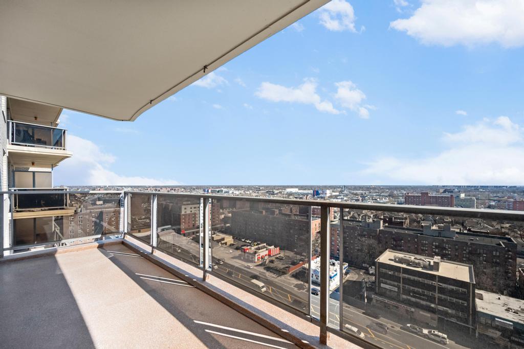 #8 photo, 17520 Wexford Terrace, クイーンズ区 Jamaica Estates , NY 11432