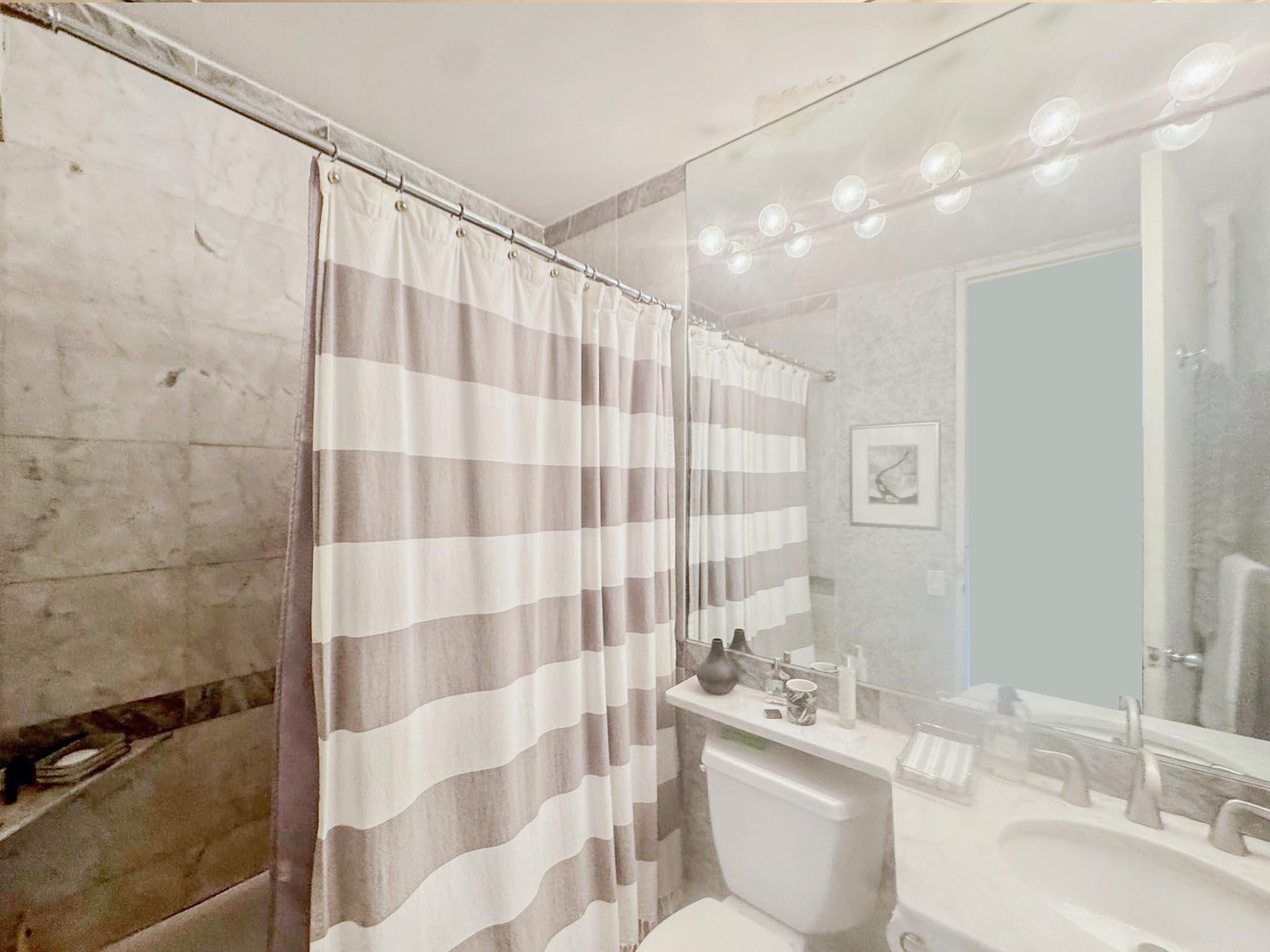 #11 photo, 500 43 St, マンハッタン New York (Manhattan) , NY 10036