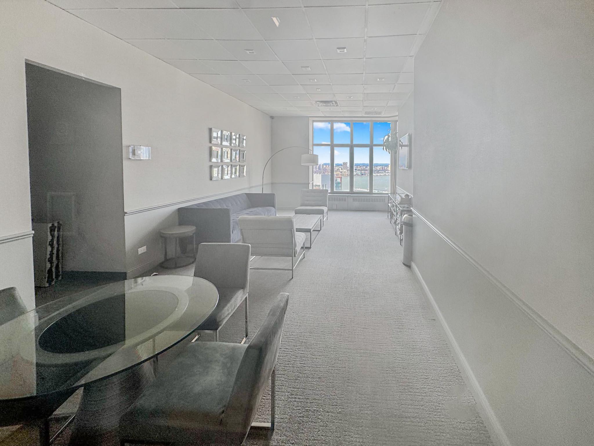 #8 photo, 500 43 St, マンハッタン New York (Manhattan) , NY 10036